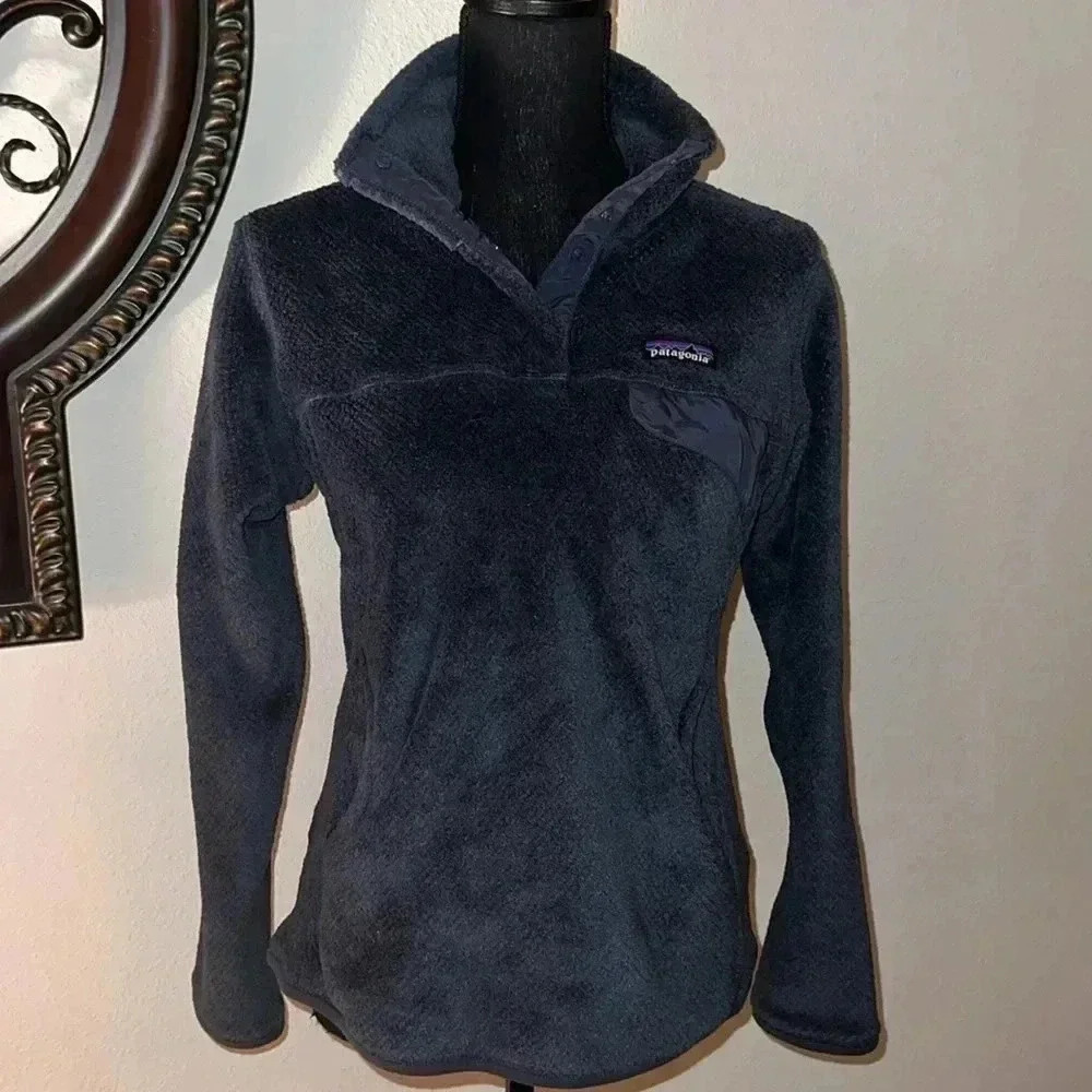 Patagonia Women's Charcoal Gray Re-Tool Snap-T Pullover Fleece Jacket Medium - Picture 8 of 16
